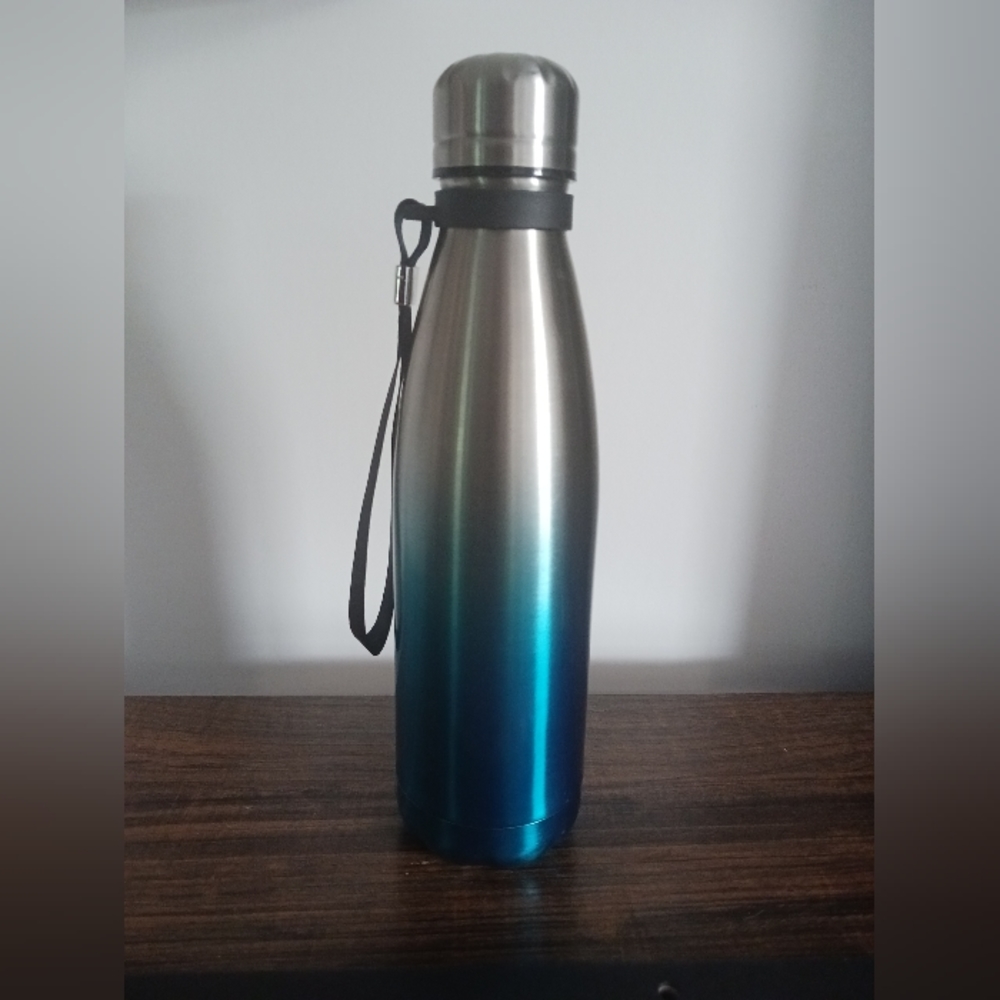 Metal Blue Ombre Water Bottle Twist Off Top